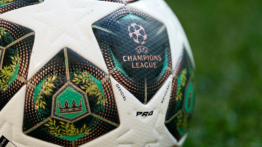 Match ballduring the warm-up ahead of the UEFA Champions League Final 2025 between Paris Saint-Germain and FC Internazionale Milano at Allianz Arena on May 30, 2025 in Munich, Germany. (Photo by Jose Breton/Pics Action/NurPhoto via Getty Images)