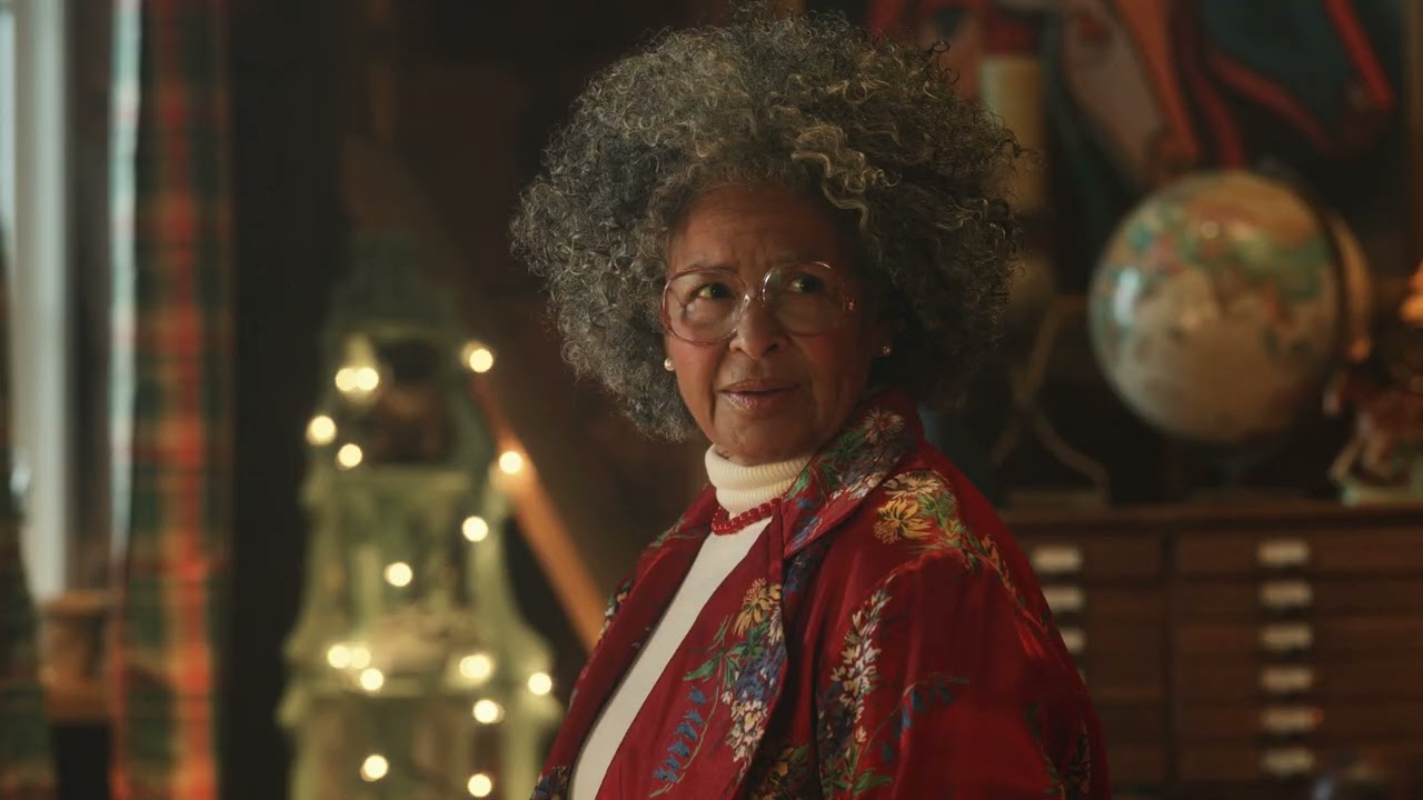 Ready for the Holidays | Copilot on Windows 11 - YouTube