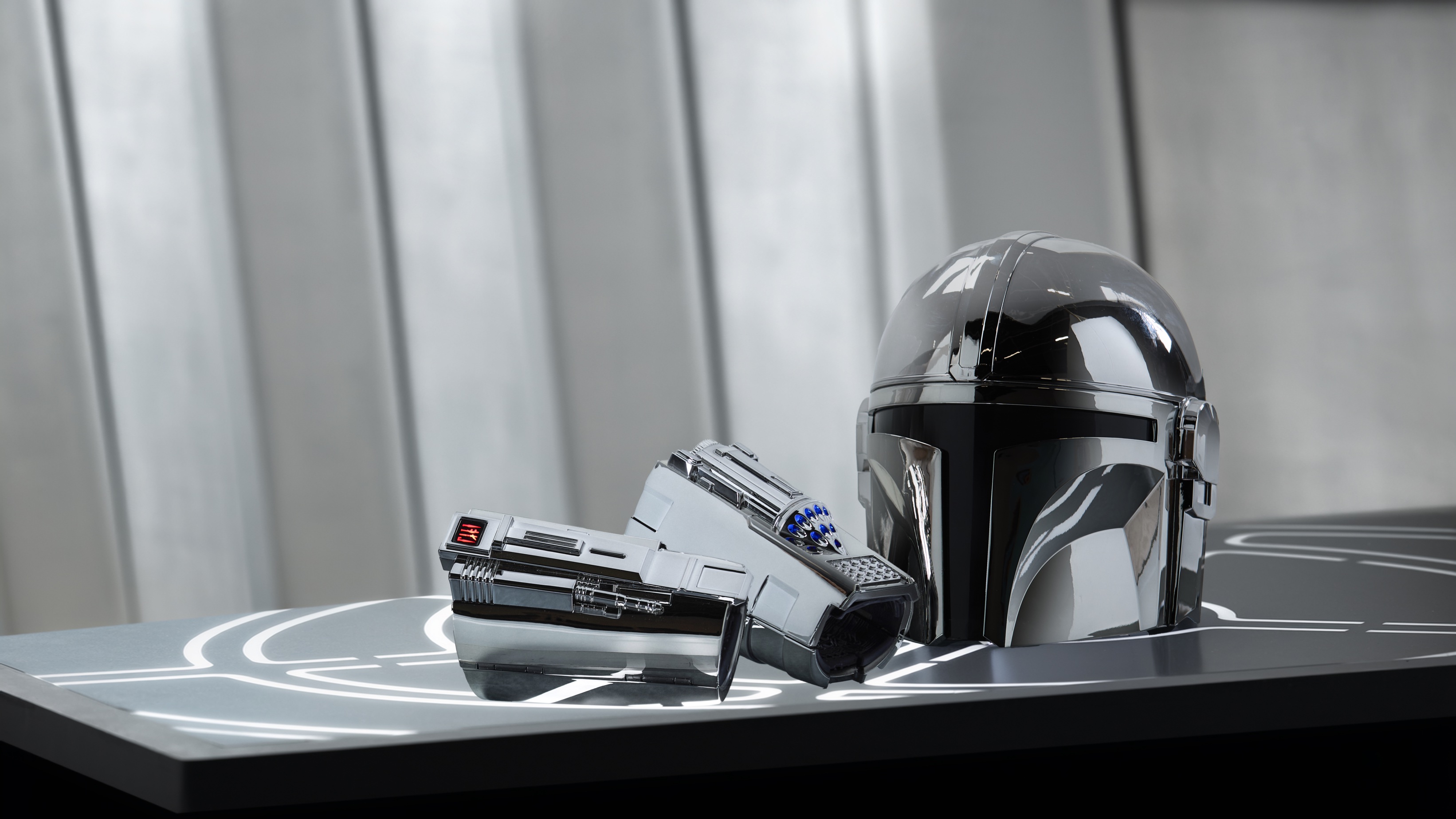 The Mandalorian Gauntlets and Voice-Changing Helmet for Adults - Disney Store