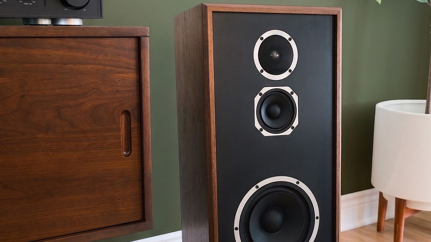 KLH Model Four in a hi-fi listening room