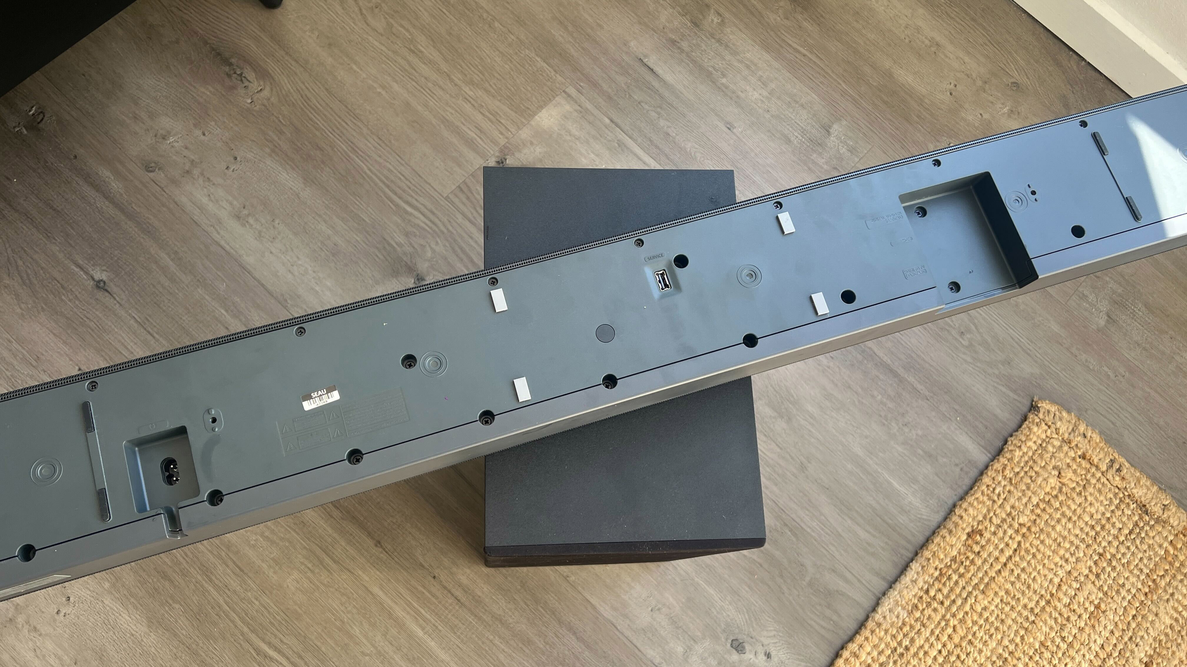 Samsung HW-Q700C soundbar
